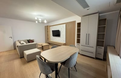 Rental of a comfortable 2-room apartment, 100 m², Constanța, Romania